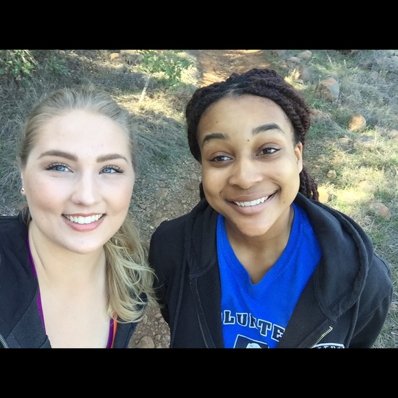 Meet your Posher, Madelyn - Picture 6 of 6